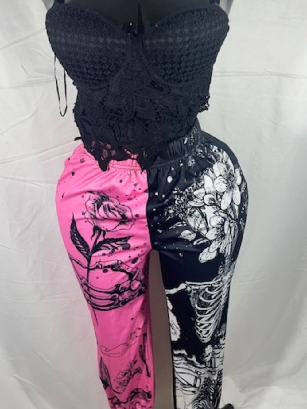 Pink & Black Skeleton Floral Print Pants - Edgy Colorblock - Size S NWOT